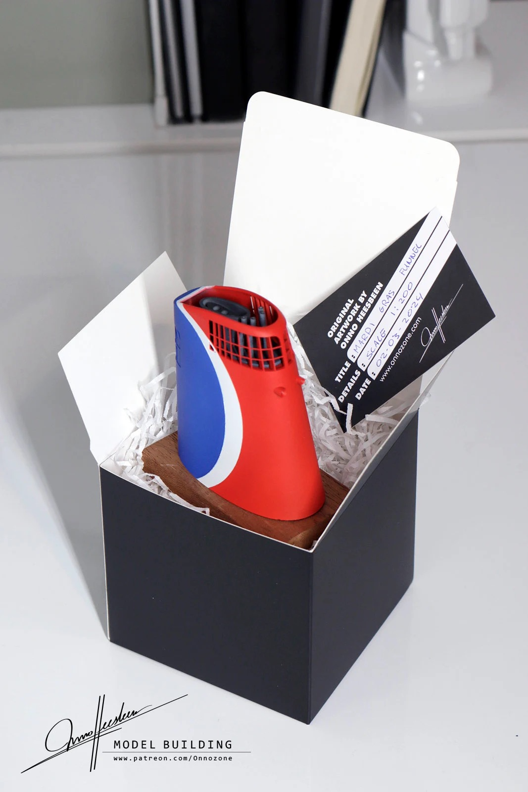 Mardi Gras in Carnival Cruise Line livery | 1:200 funnel model | Handmade to order