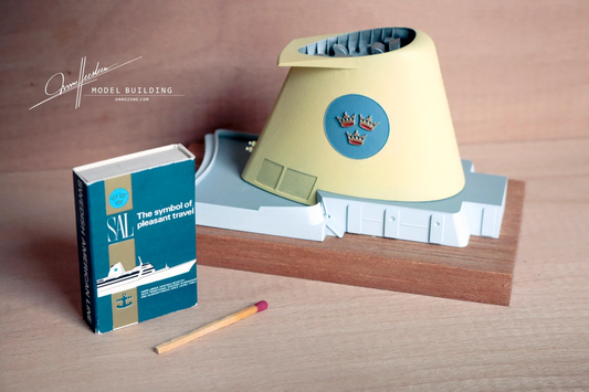 KUNGSHOLM 1966 in Swedish American Line livery | 1:200 funnel model | Handmade to order