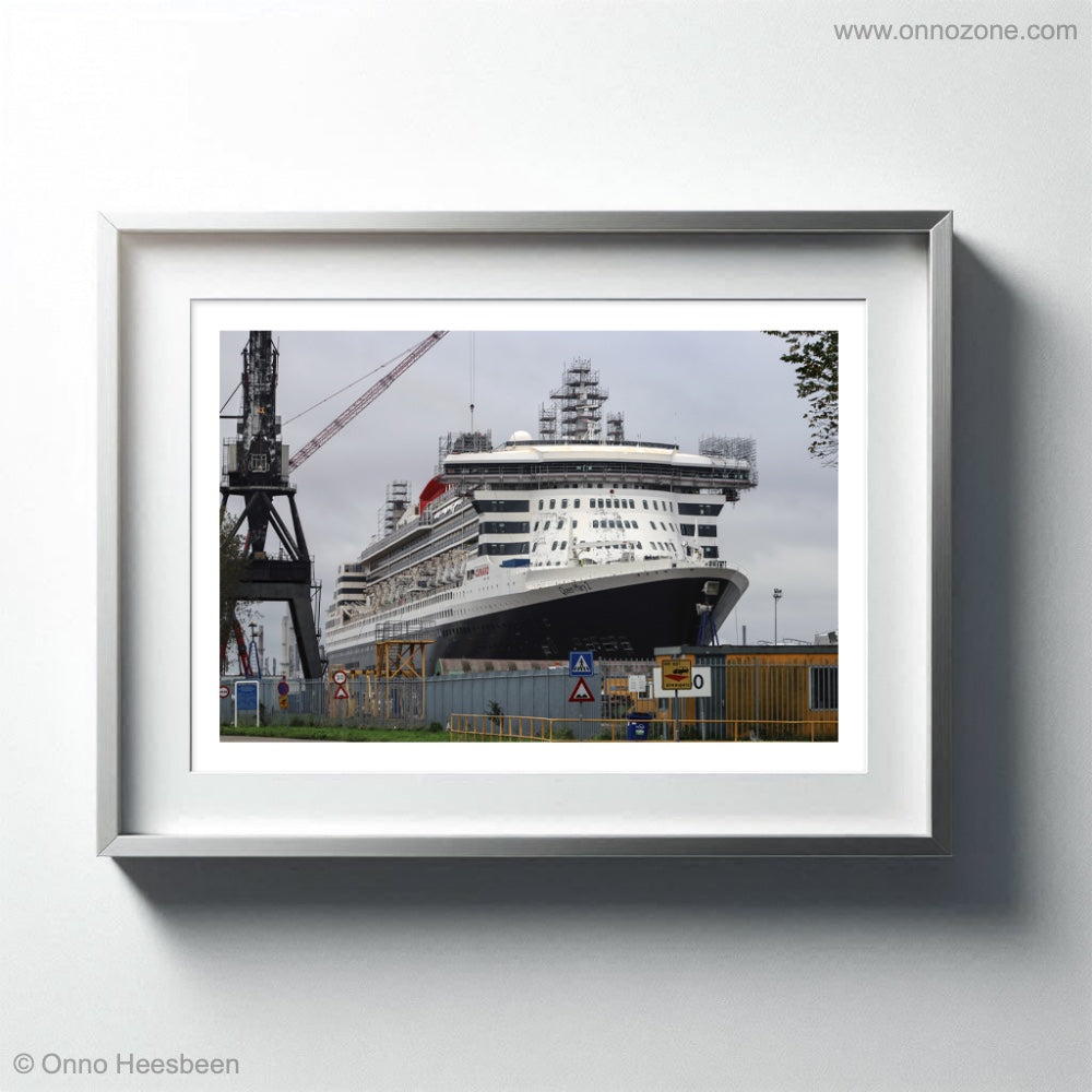 Queen Mary 2 photo collection