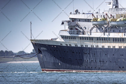 MS Astoria #8 | Premium Giclée Print on Luster Paper | Long-Lasting Pigment Ink | A5 and A4 formats