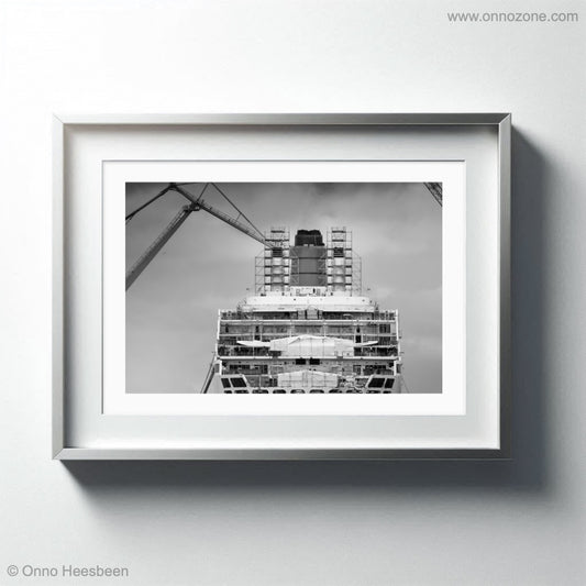 Queen Mary 2 #2.1 | Premium Giclée Print on Luster Paper | Long-Lasting Pigment Ink | A5 and A4 formats