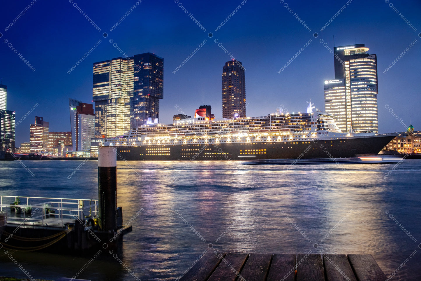 Queen Mary 2 #3.1 | Premium Giclée Print on Luster Paper | Long-Lasting Pigment Ink | A5 and A4 formats