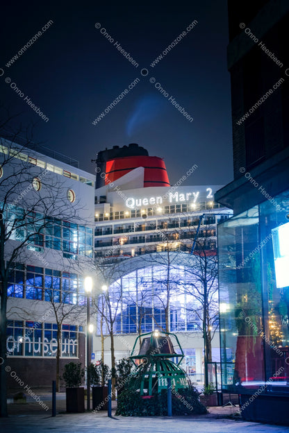 Queen Mary 2 #3.3 | Premium Giclée Print on Luster Paper | Long-Lasting Pigment Ink | A5 and A4 formats