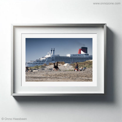 Queen Mary 2 #1 | Premium Giclée Print on Luster Paper | Long-Lasting Pigment Ink | A5 and A4 formats